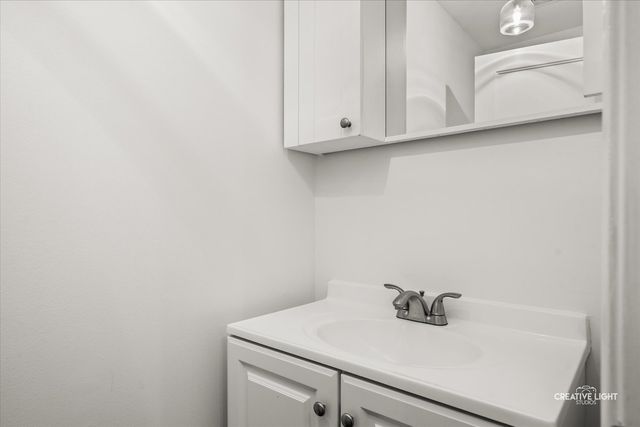 904 Geneva Drive, Geneva, IL 60134