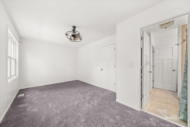 904 Geneva Drive, Geneva, IL 60134