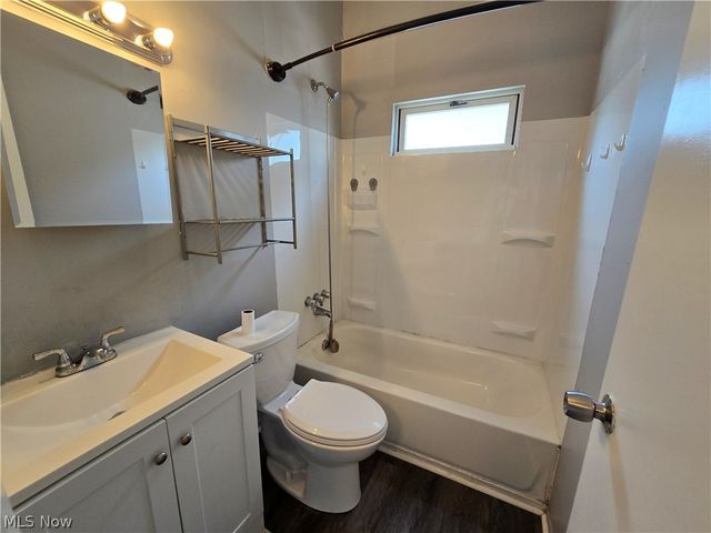 169 Boston Avenue, Elyria, OH 44035