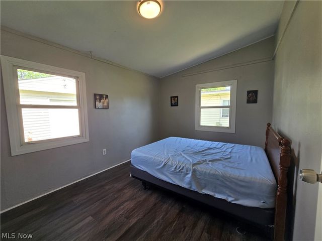 169 Boston Avenue, Elyria, OH 44035