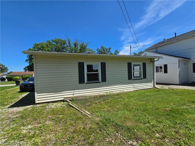 169 Boston Avenue, Elyria, OH 44035