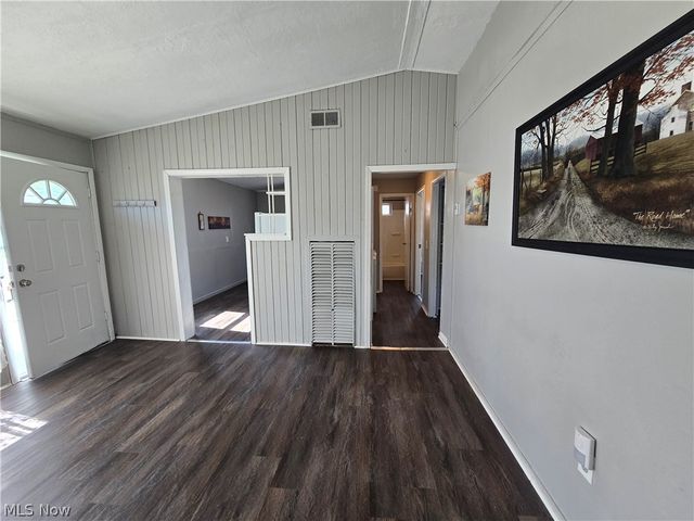 169 Boston Avenue, Elyria, OH 44035