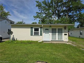 169 Boston Avenue, Elyria, OH 44035