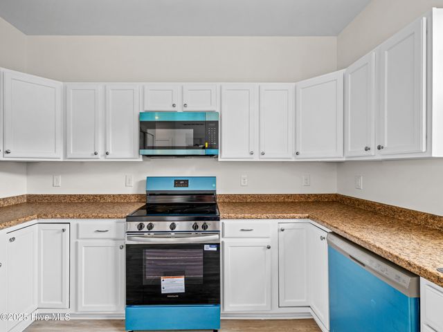 401 Mossy Oak Lane, Jacksonville, NC 28540