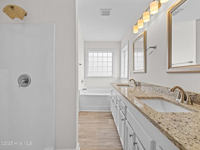 401 Mossy Oak Lane, Jacksonville, NC 28540