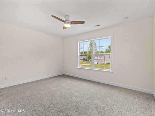 401 Mossy Oak Lane, Jacksonville, NC 28540