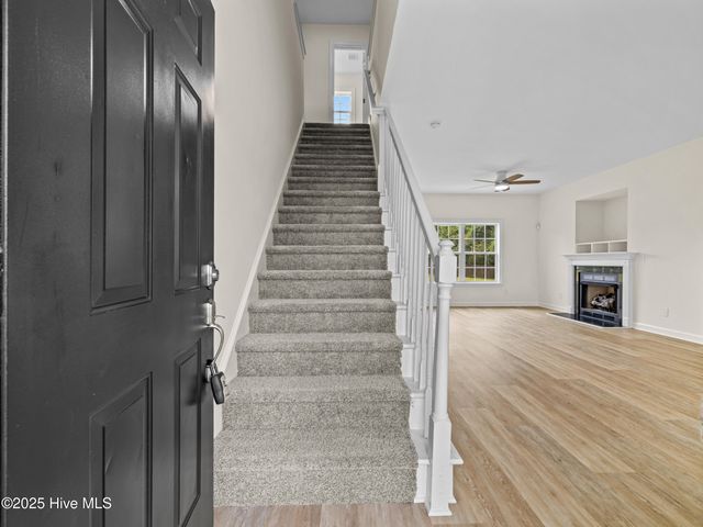 401 Mossy Oak Lane, Jacksonville, NC 28540