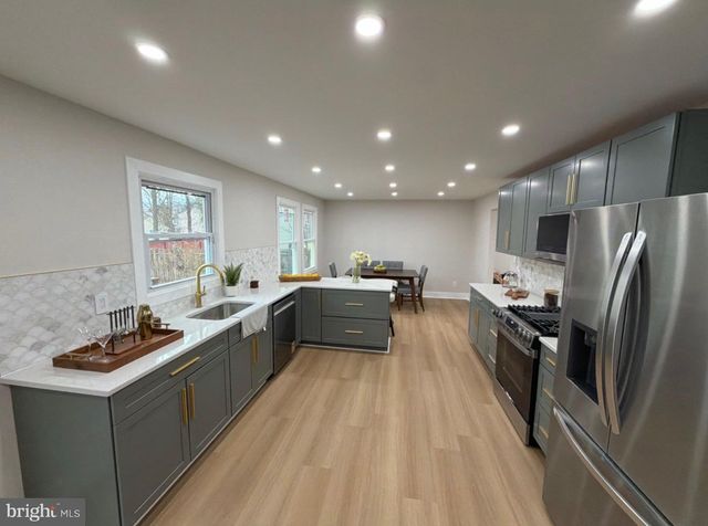 12607 ABBOTTSFORD CIR, Fort Washington, MD 20744