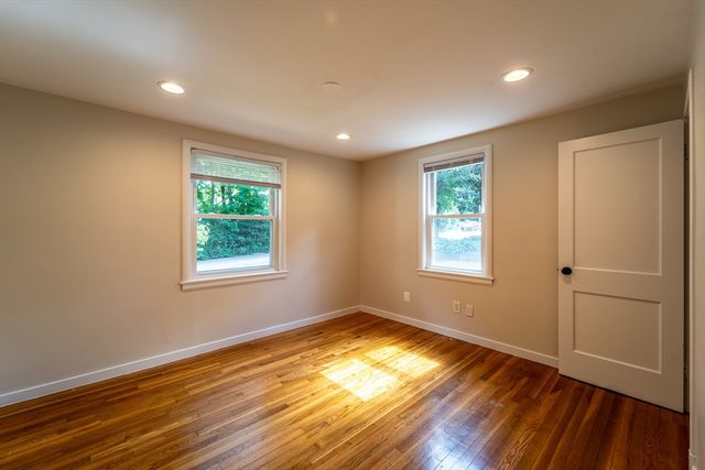 58 Bailey St, Worcester, MA 01602