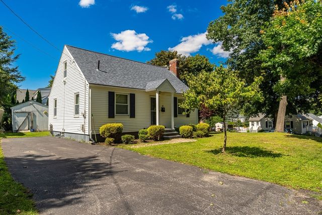 58 Bailey St, Worcester, MA 01602