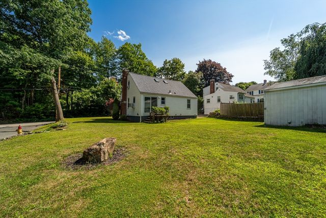58 Bailey St, Worcester, MA 01602
