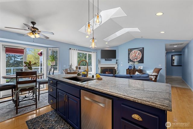 6118 72nd Drive NE, Marysville, WA 98270