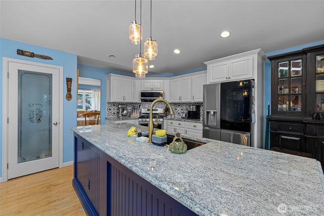 6118 72nd Drive NE, Marysville, WA 98270