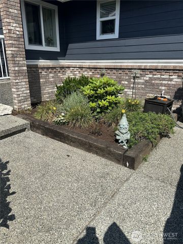 6118 72nd Drive NE, Marysville, WA 98270