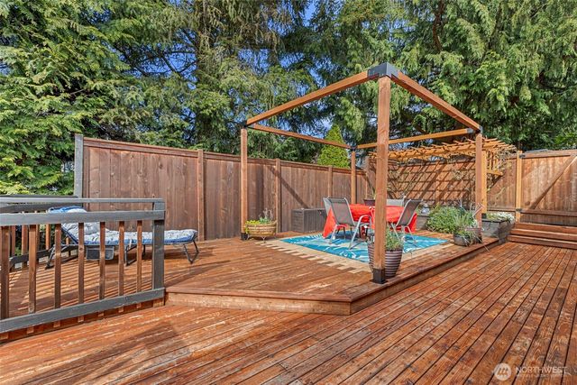 6118 72nd Drive NE, Marysville, WA 98270