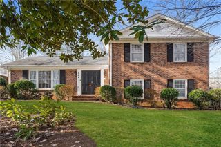 509 Leawood Drive, Greensboro, NC 27410