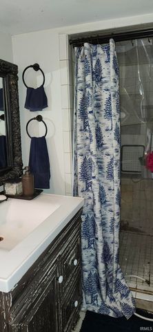 22841 Greenleaf Boulevard, Elkhart, IN 46514