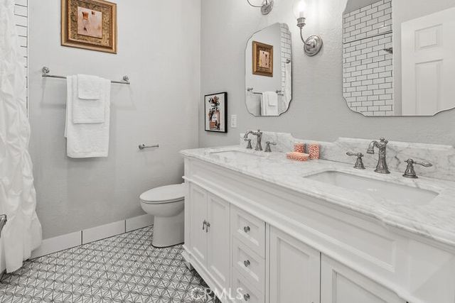 35597 Hawkeye, Murrieta, CA 92563