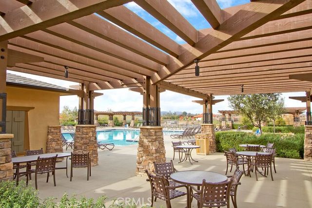 35597 Hawkeye, Murrieta, CA 92563