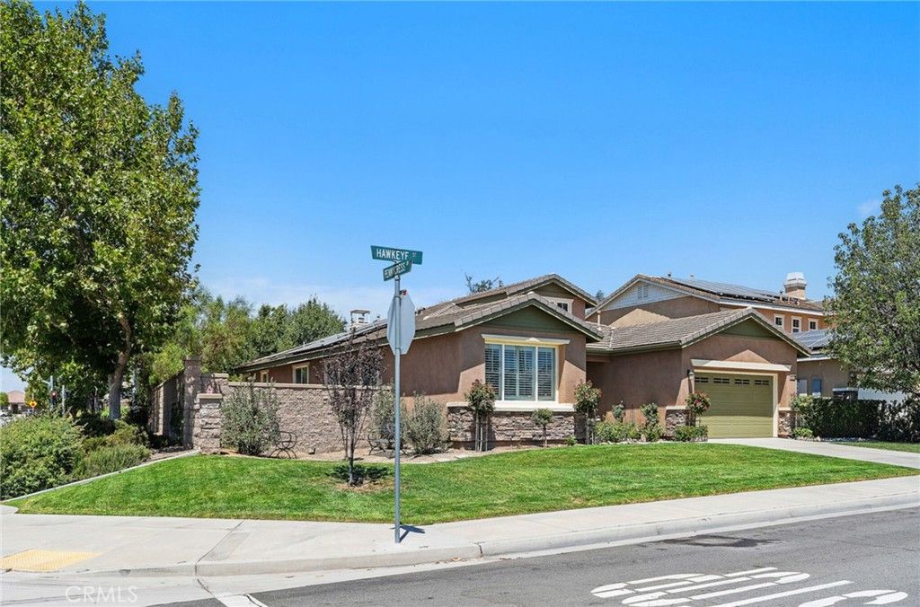 35597 Hawkeye, Murrieta, CA 92563 — photo 2