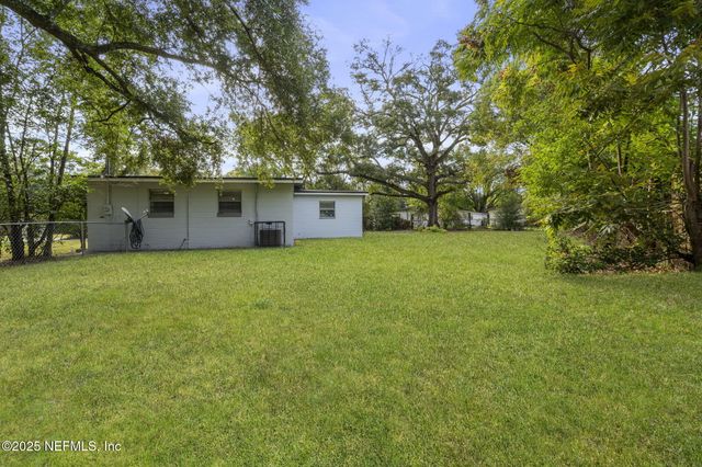 3936 MACGREGOR Drive, Jacksonville, FL 32210