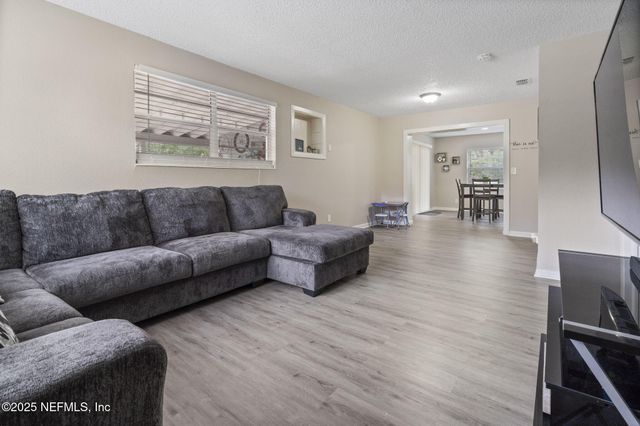 3936 MACGREGOR Drive, Jacksonville, FL 32210