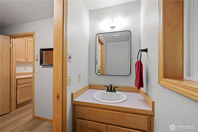 23417 32nd Avenue NE, Arlington, WA 98223