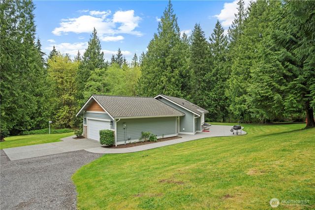 23417 32nd Avenue NE, Arlington, WA 98223