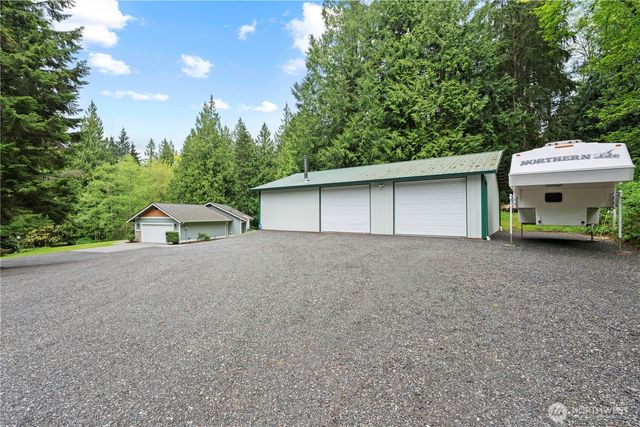 23417 32nd Avenue NE, Arlington, WA 98223