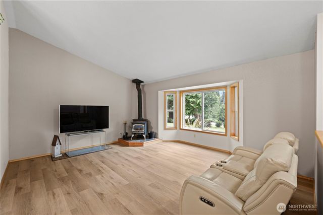 23417 32nd Avenue NE, Arlington, WA 98223