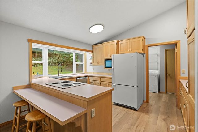 23417 32nd Avenue NE, Arlington, WA 98223