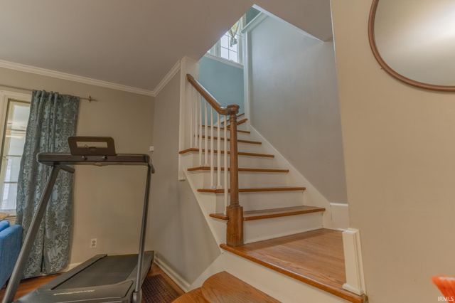 1336 E South Street, South Bend, IN 46615