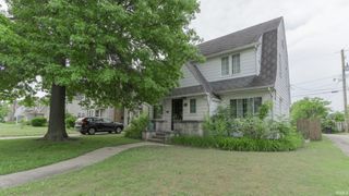 1336 E South Street, South Bend, IN 46615