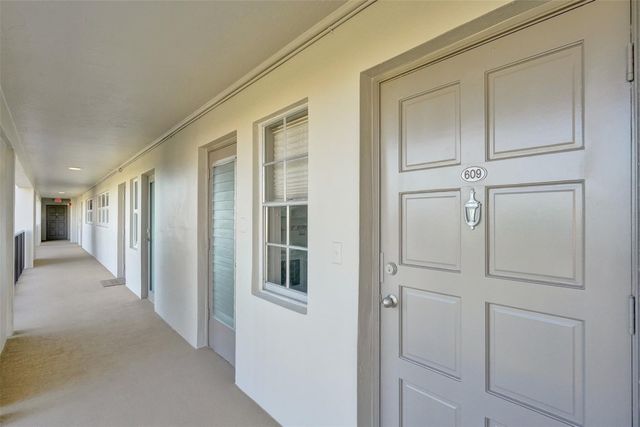 2681 S Course Drive 609, Pompano Beach, FL 33069