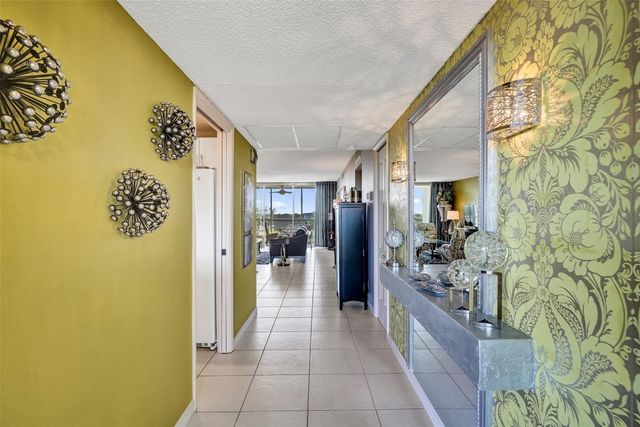 2681 S Course Drive 609, Pompano Beach, FL 33069