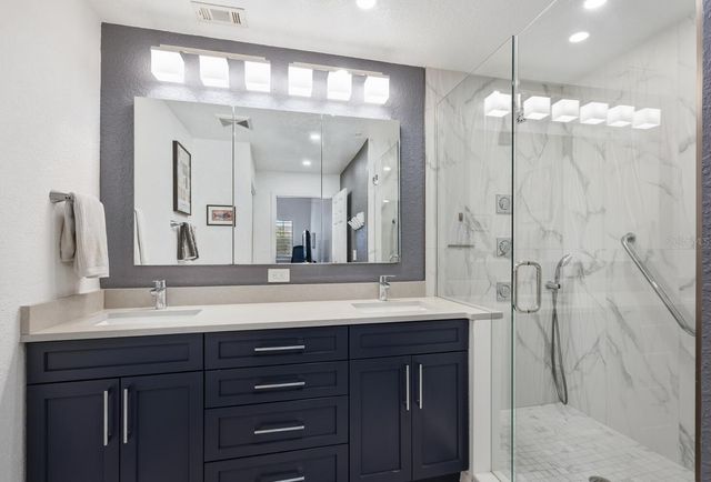 1064 N TAMIAMI TRAIL 1116, Sarasota, FL 34236