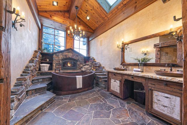 1768 Grouse Ridge Road, Truckee, CA 96161