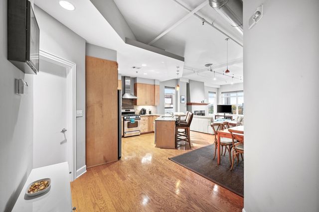 117 30th Ave N Apt 601, Nashville, TN 37203