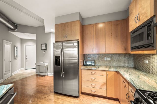 117 30th Ave N Apt 601, Nashville, TN 37203