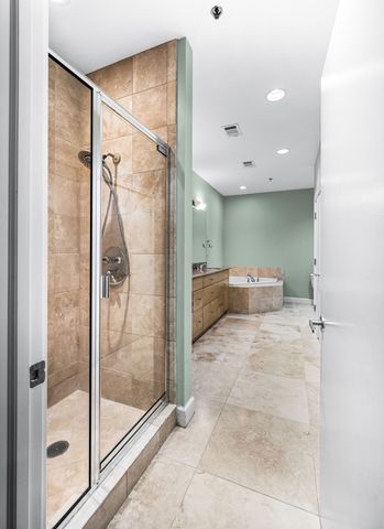 117 30th Ave N Apt 601, Nashville, TN 37203