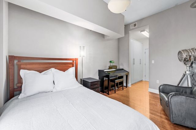 117 30th Ave N Apt 601, Nashville, TN 37203