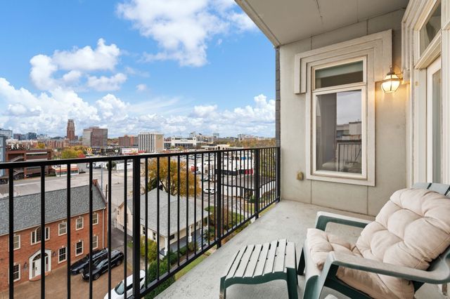 117 30th Ave N Apt 601, Nashville, TN 37203