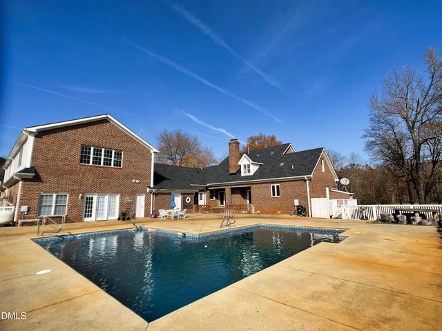 5765 G Snow Camp Road, Graham, NC 27253