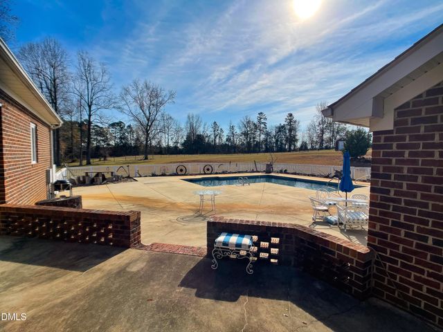 5765 G Snow Camp Road, Graham, NC 27253