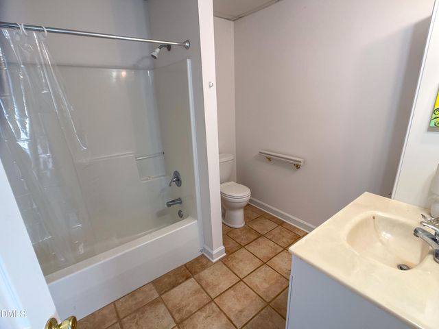 5765 G Snow Camp Road, Graham, NC 27253