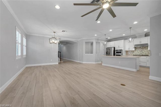 16273 Borelle CIR, Naples, FL 34110