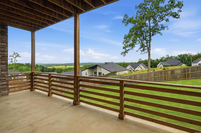 34 Sagamore Court, Maumelle, AR 72113