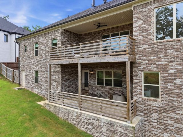 34 Sagamore Court, Maumelle, AR 72113