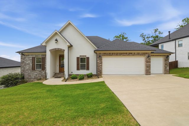 34 Sagamore Court, Maumelle, AR 72113