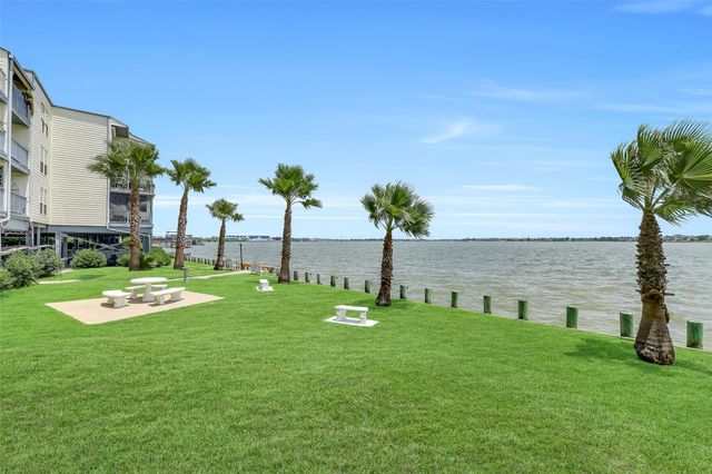 4001 Nasa Parkway 232, El Lago, TX 77586